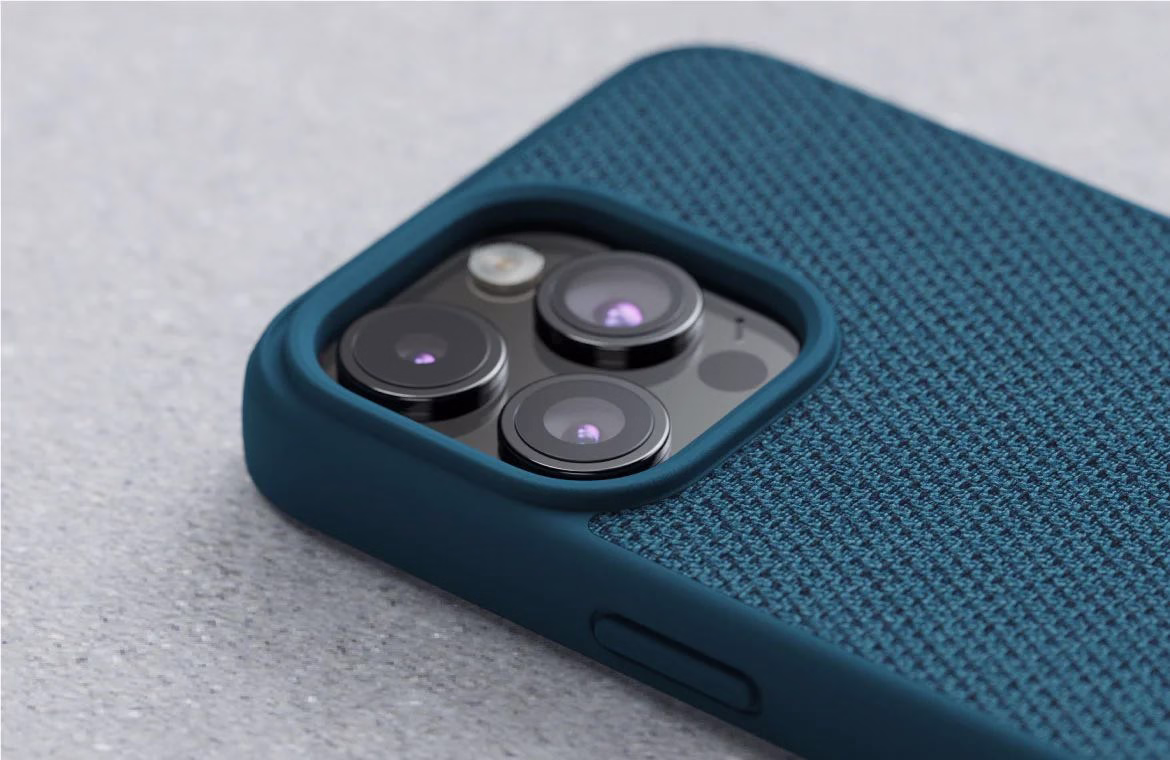 Чохол-накладка Njord Fabric MagSafe Case Deep Sea для iPhone 15 Plus - 1